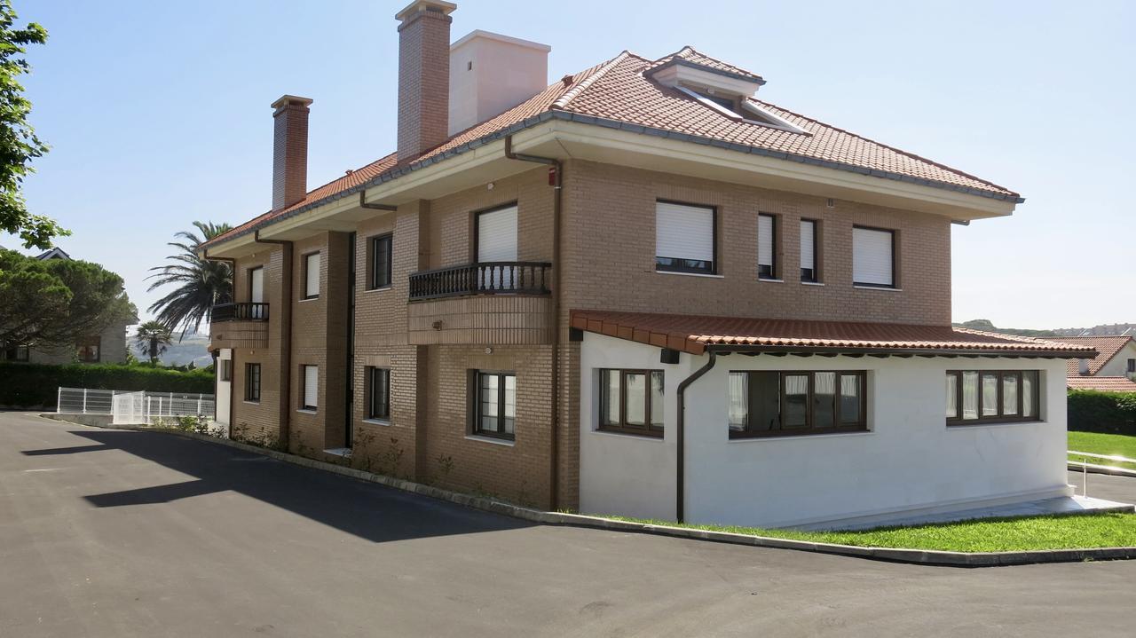 Apartamentos La Canal Soto de la Marina Eksteriør billede