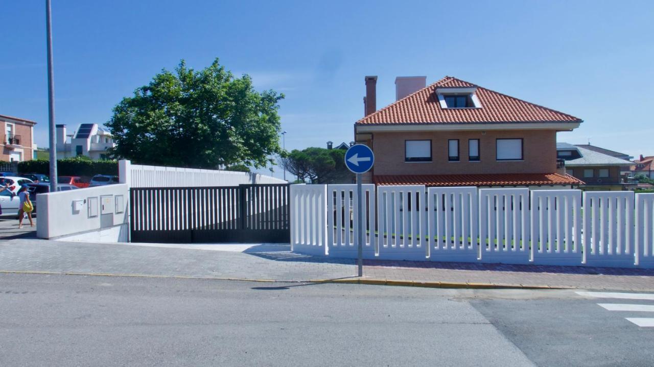 Apartamentos La Canal Soto de la Marina Eksteriør billede