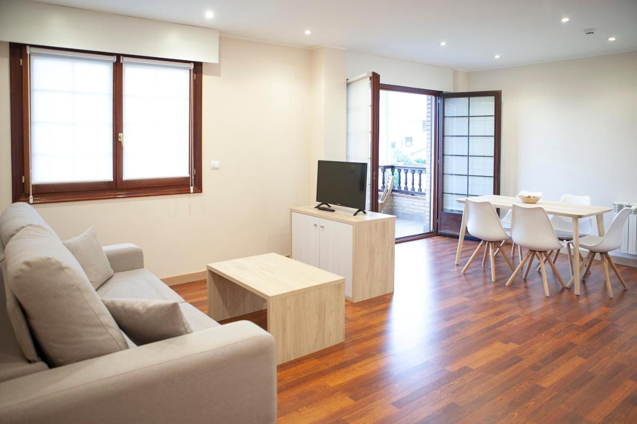 Apartamentos La Canal Soto de la Marina Eksteriør billede
